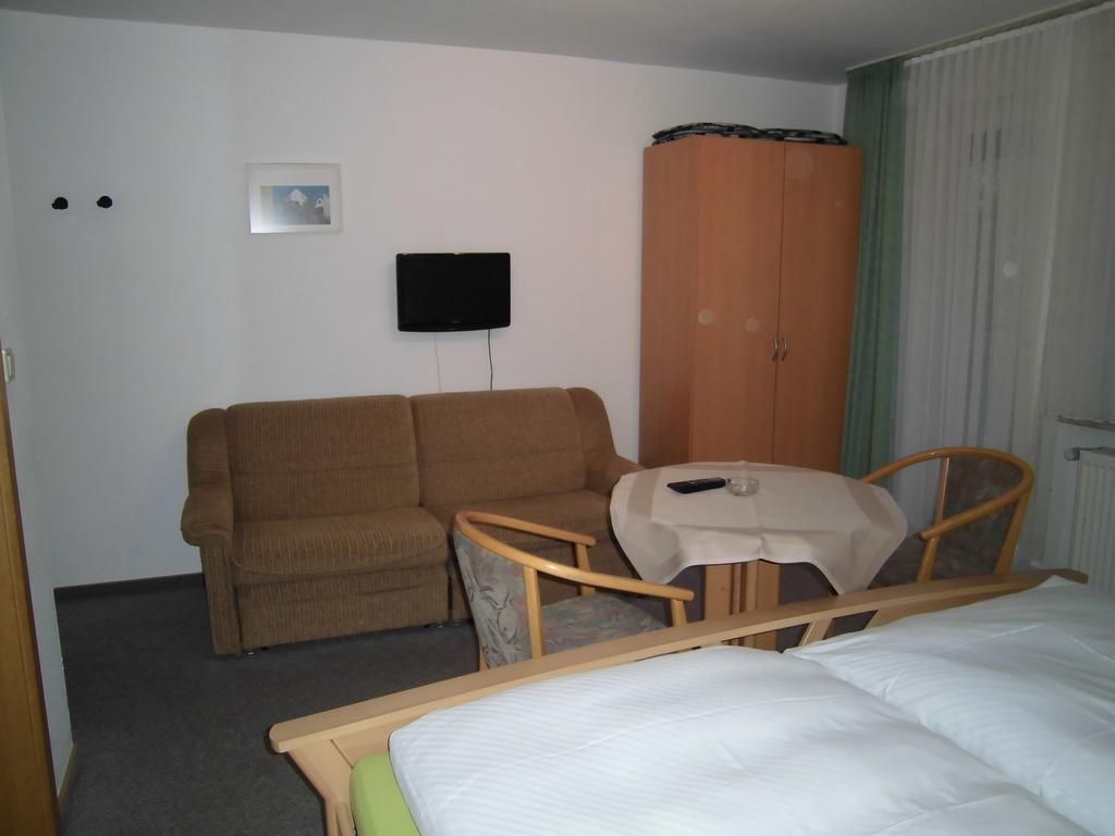 Dribischenhof Hotel Usseln ภายนอก รูปภาพ